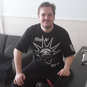 isorintaiset naiset etsii miestä akaa seksitreffi sivusto varberg